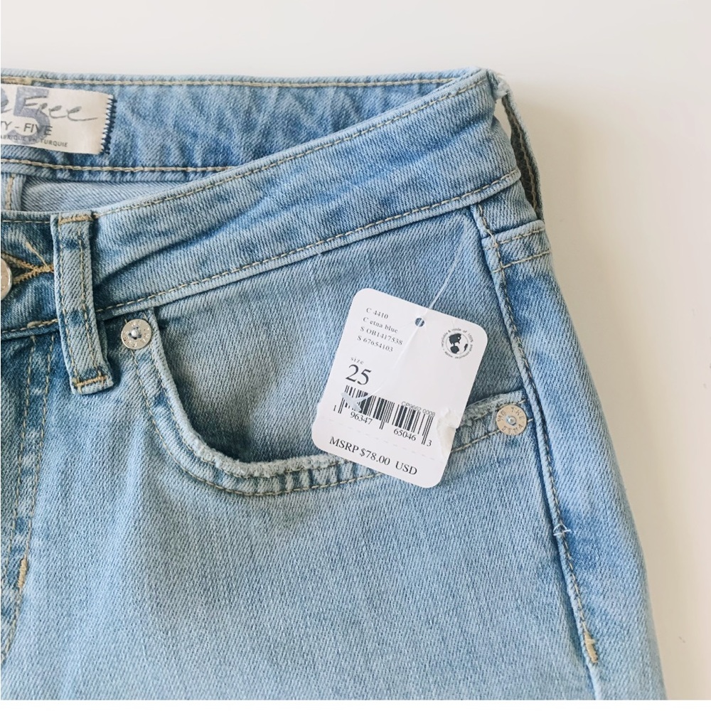 NWT Free People Etna Blue Jeans - Picture 4 of 6